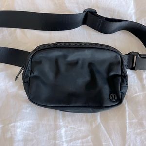 Lululemon Belt Bag